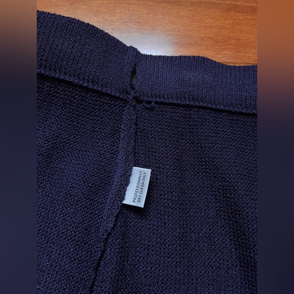 ST. John side slits maxi knit skirt 4 - Picture 6 of 8